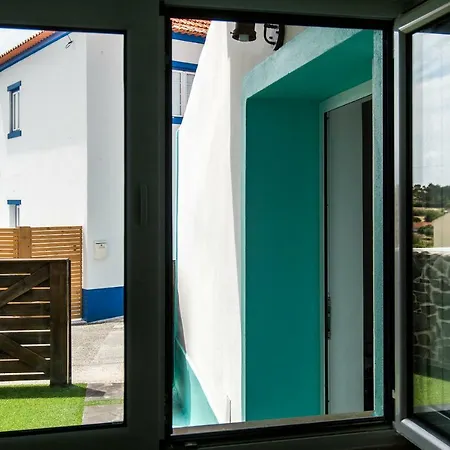 Captain Nemo's Little Corner Nadadouro